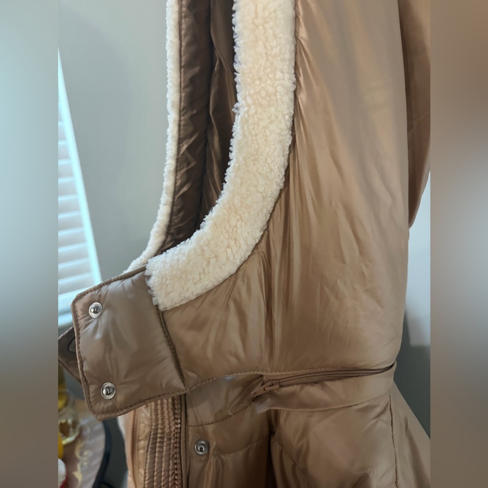 NWT French Connection Camel/Brown Sherpa Trim Puffer Coat in Women's Size XL - Picture 7 of 11